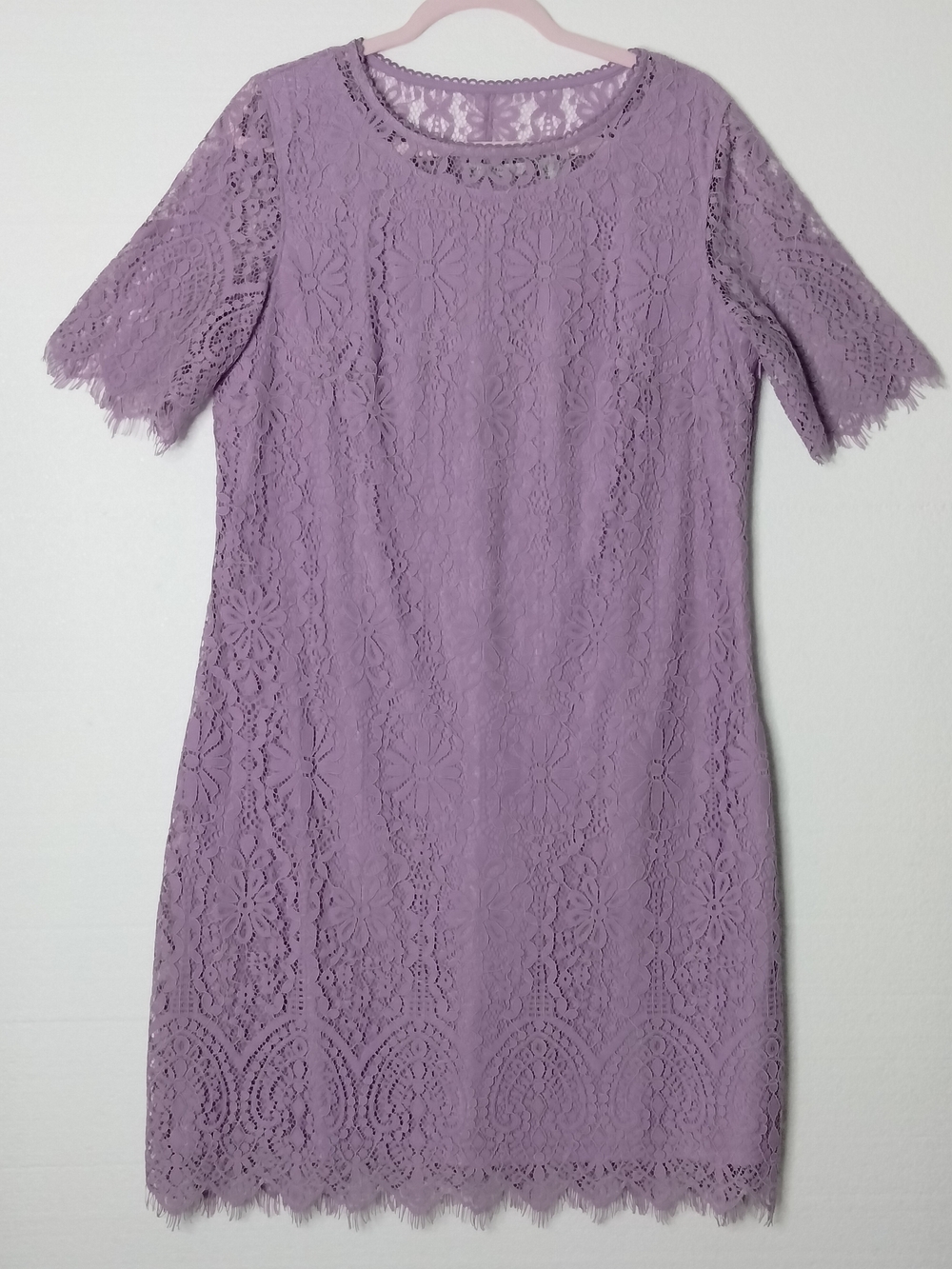 Isaac Mizrahi Lavender Lace Shift Dress